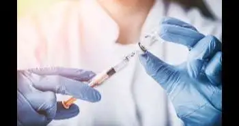 Живая ослабленная вакцина против опоясывающего лишая снижает риск болевого синдрома
