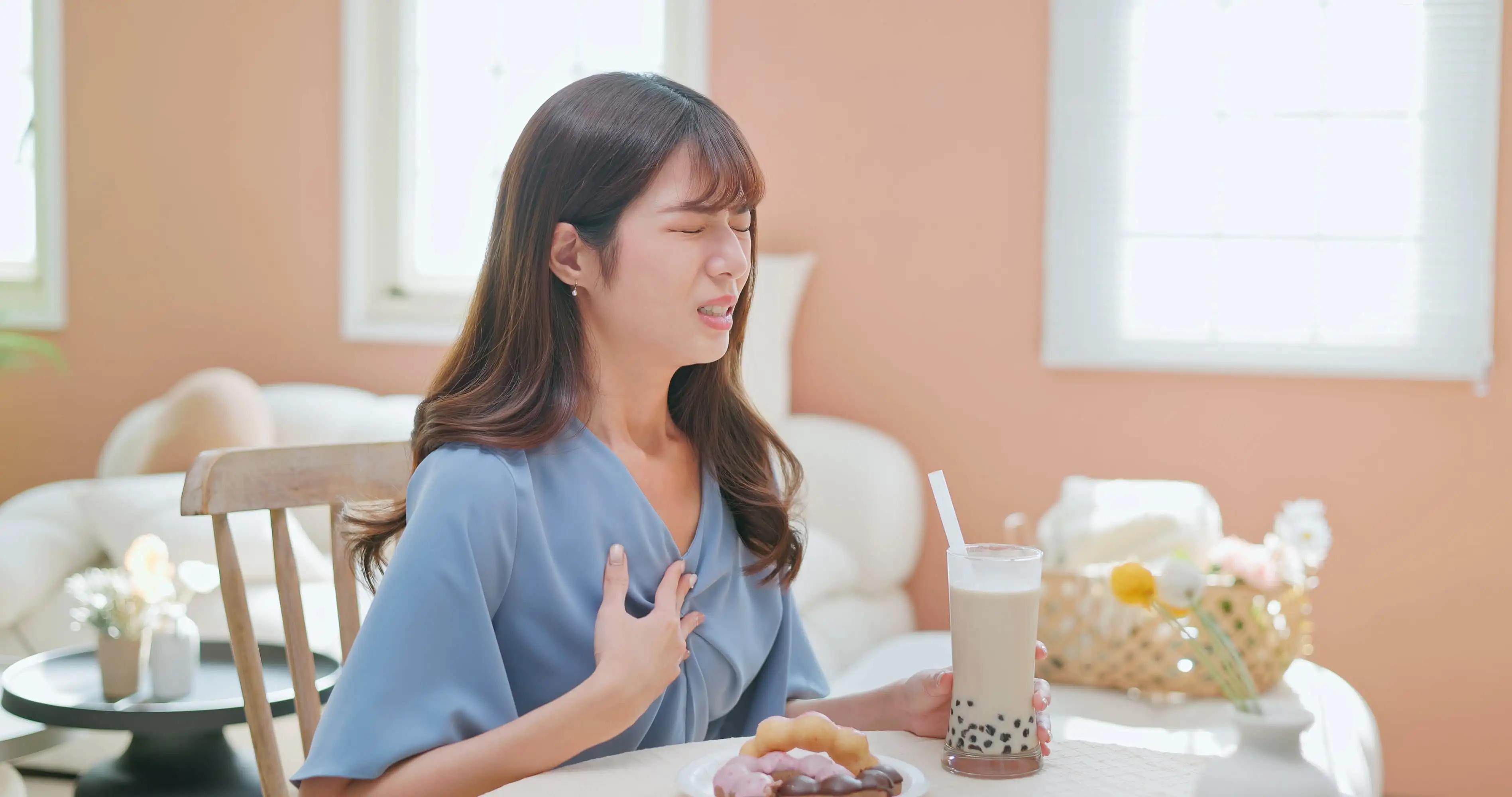 Meal-induced heartburn