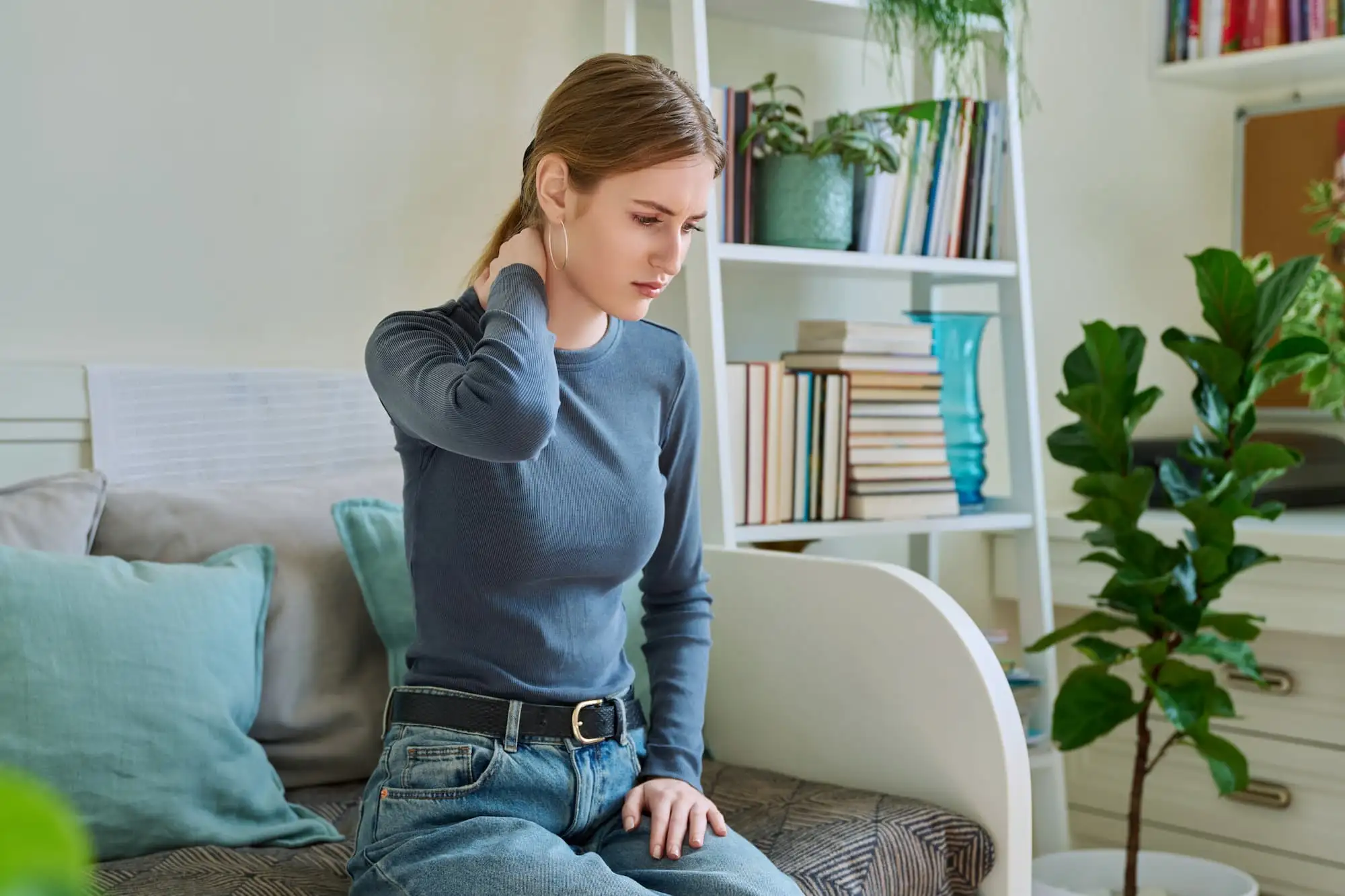 Acute and subacute neck pain
