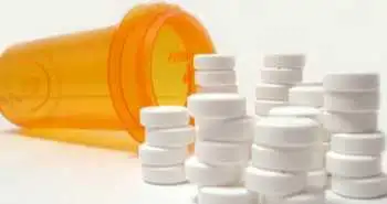 Omeprazole vs famotidine to prevent gastroduodenal injury in aspirin users