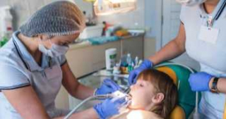Сравнение эффективности интраназального введения дексмедетомидина и его комбинации с кетамином для седации у детей в стоматологии