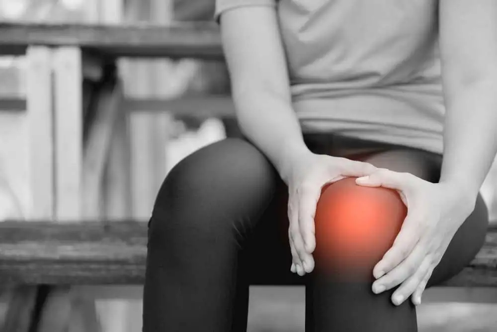 Улучшение способности сохранять равновесие в положении стоя поможет уменьшить болевой синдром у пациентов с остеоартрозом коленного сустава
