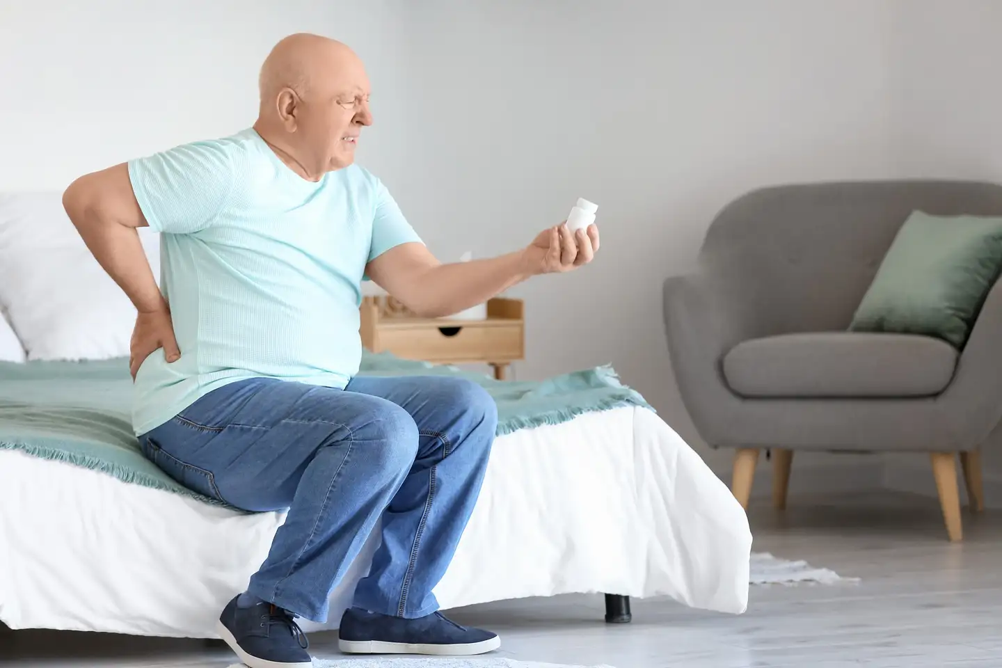 Муслаксин — миорелаксант плюс НПВП в одной таблетке